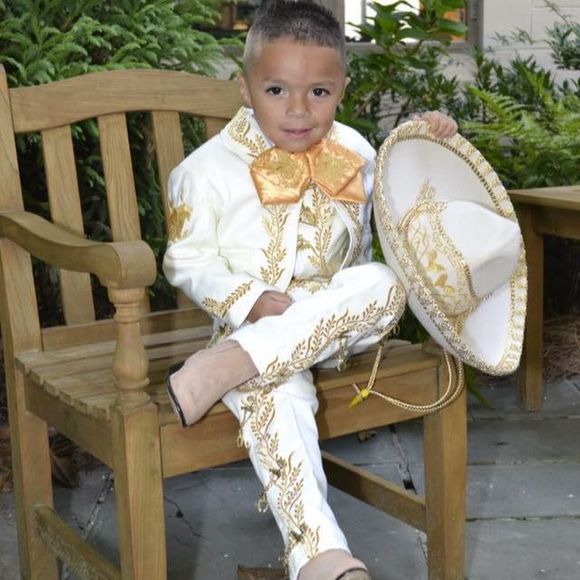 Meet your Posher, Sergio - Picture 1 of 1